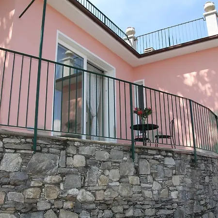 Bed & Breakfast La Ciliegia Bianca Belgirate