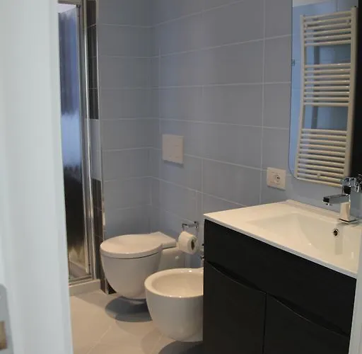 La Ciliegia Bianca Nocleg ze śniadaniem Belgirate